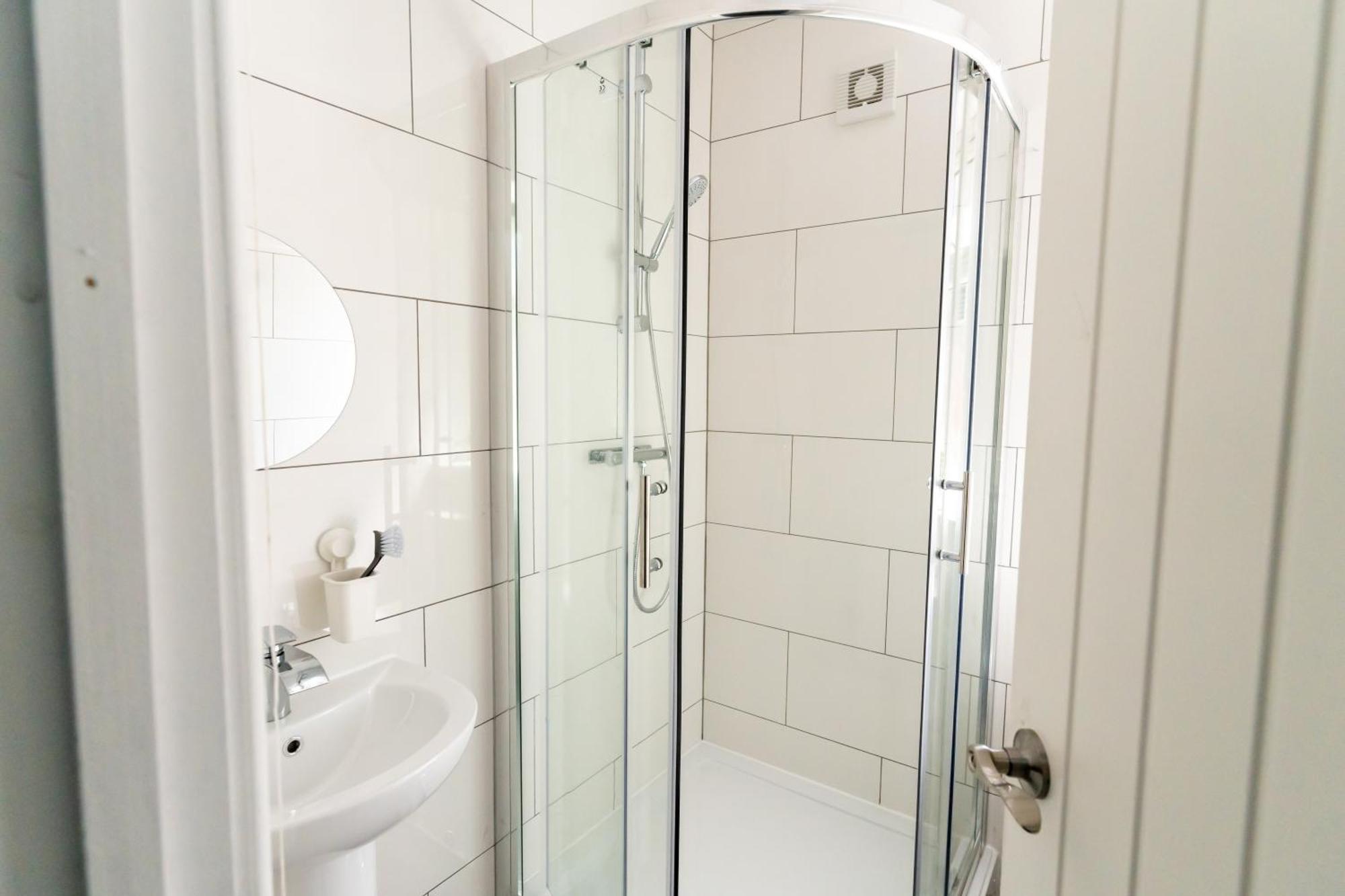 Comfortable Stays - Shirley, Solihull Exteriör bild